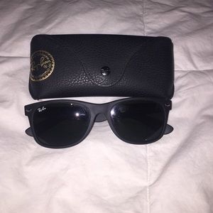Ray Ban matte black wayfarers with black lens