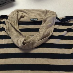 Black striped top