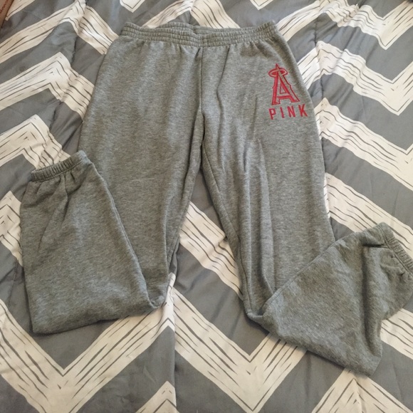 PINK Victoria's Secret Pants - Submit Offer 🎀