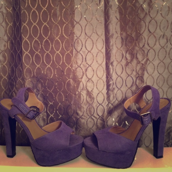 Purple suede chunky heels