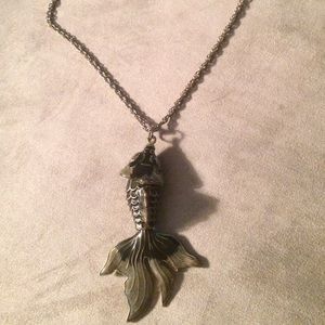 Fish necklace