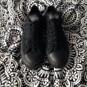 Black Converse