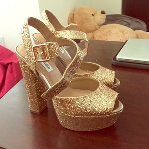 Gold glitter heels