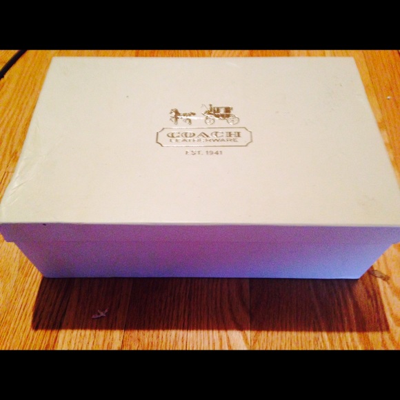 Offers excepted! COACH SHOES! 8 1/2!!! CheapTODAY - Picture 1 of 4