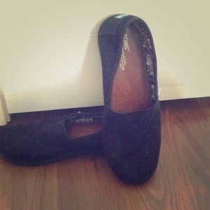 Toms shoes