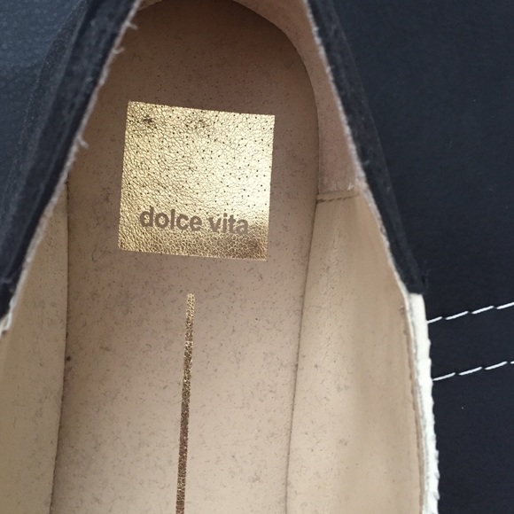 Red White and Black Dolce Vita Flats - Picture 2 of 3