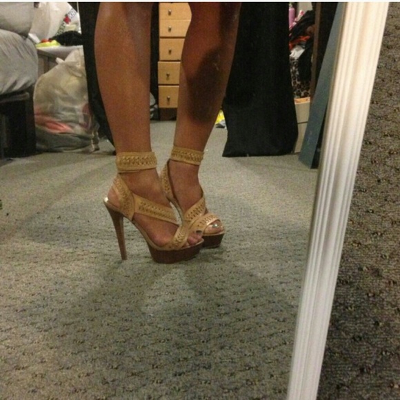 Bakers heels! - Picture 2 of 3