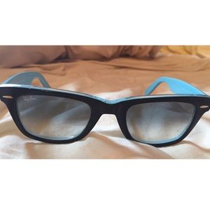 Rayban Wayfarer sunglasses