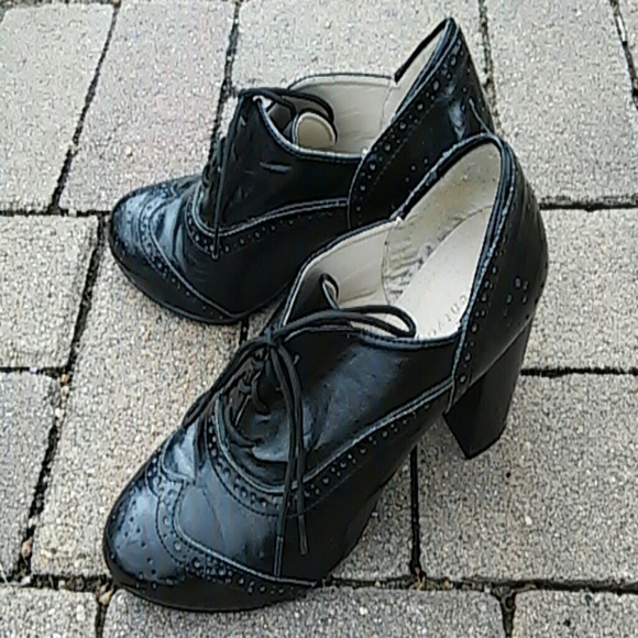 Retro Loafer Oxford Derby Heels