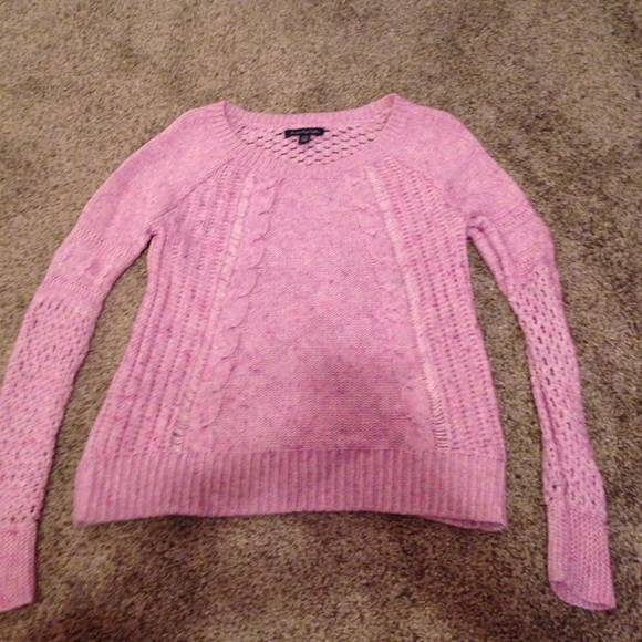 American Eagle sweater
