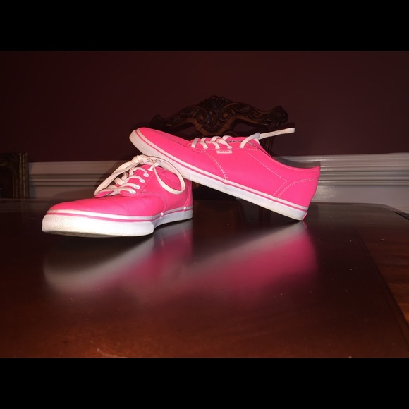 Hot pink van shoes!