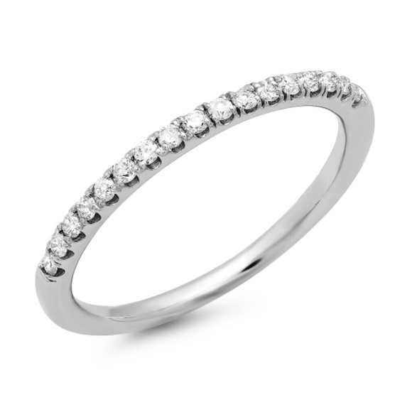 Women's Classic Diamond Band 0.15ct