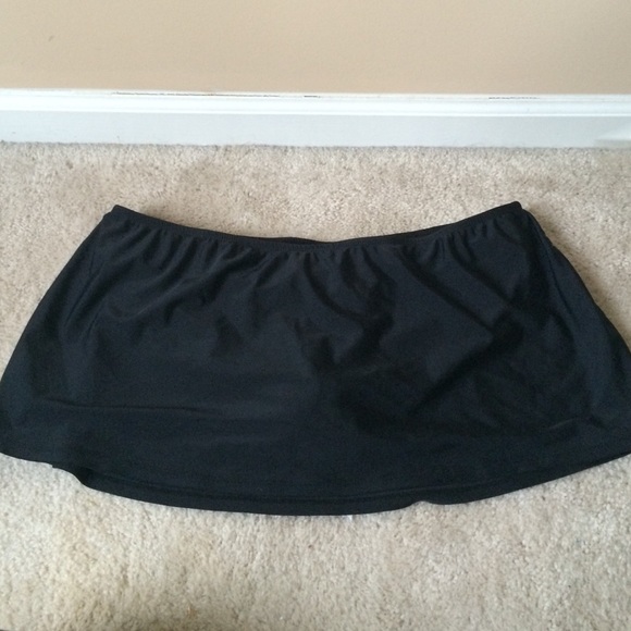 Black bathing suit bottoms-skirt