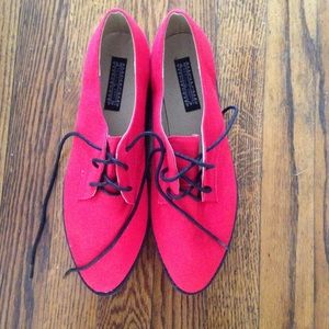 Deena & Ozzy Red Platform Creepers