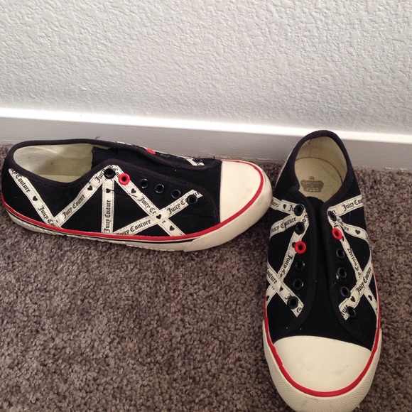 Juicy black sneakers size 7
