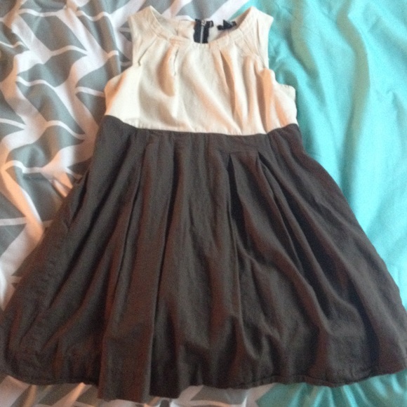 Brown and cream dress