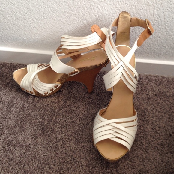 White Marciano heels size 7 1/2