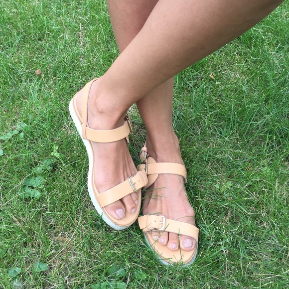 Zara flatform sandal - Picture 2 of 4