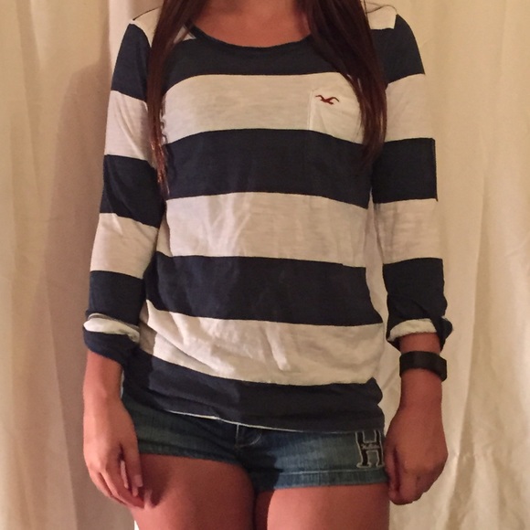 Hollister top