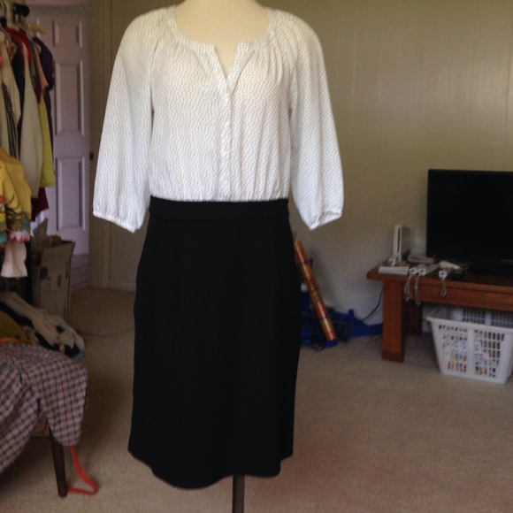 Ann Taylor Dresses & Skirts - Black & white Ann Taylor Loft dress. NWOT.