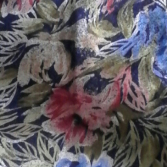 Scarf - Picture 2 of 2