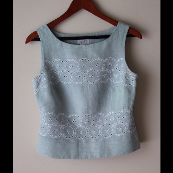 LOFT Tops - LOFT light sea foam green top