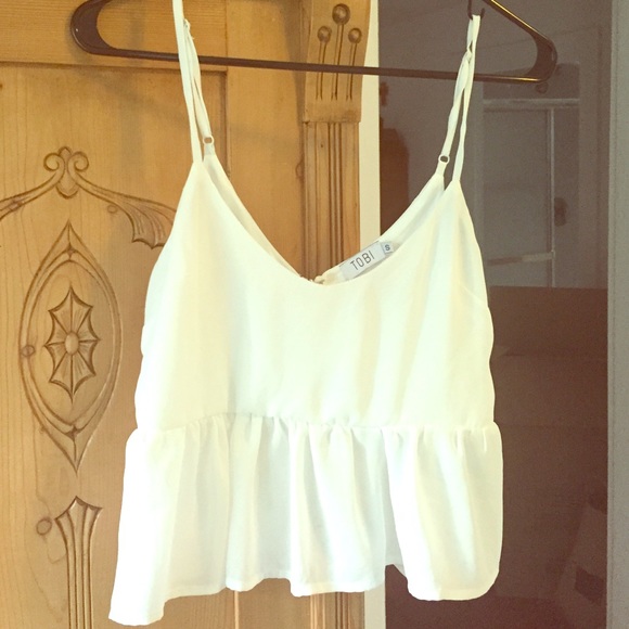 Tobi crop top peplum