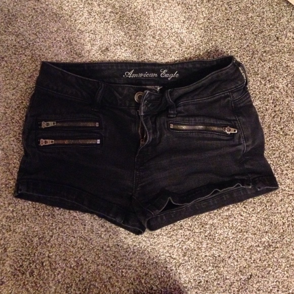American Eagle black zipper shorts