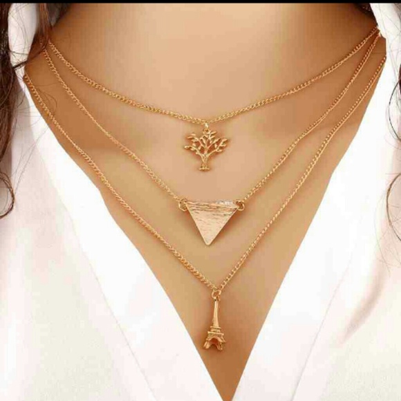 Jewelry - Three layered necklace
