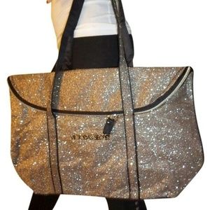 Victoria Secret Overnight Bag