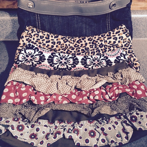 Thirty One Skirt Purse with 4 Skirts