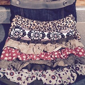 Thirty One Skirt Purse with 4 Skirts