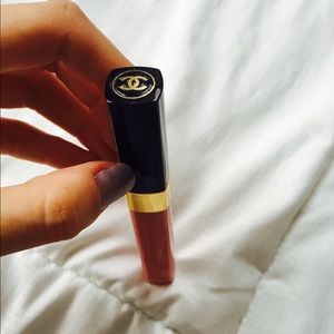 CHANEL LÈVRES SCINTILLANTES
Glossimer no. 357