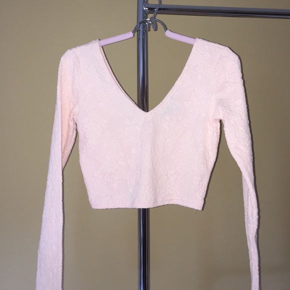 Forever 21 pink long sleeve crop top