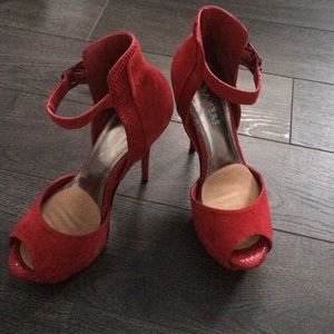 red snake heels