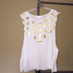 Sleeveless tank