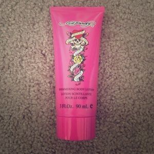Ed Hardy Shimmering Body Lotion