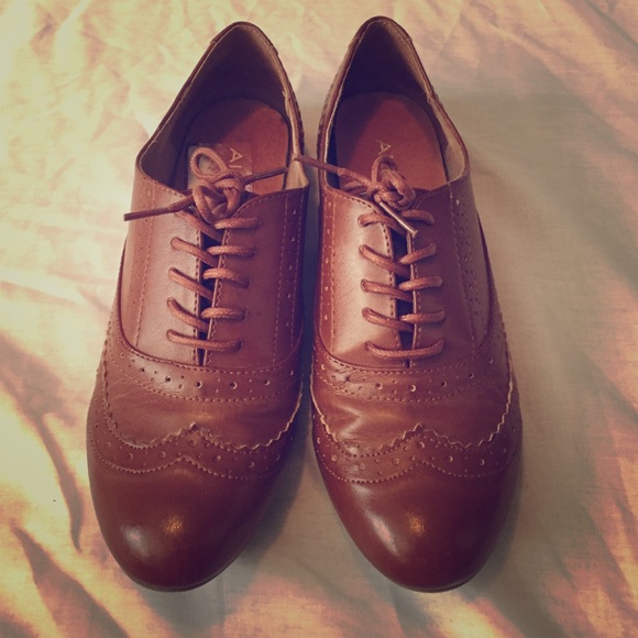 Aldo's Brown Leather Oxfords