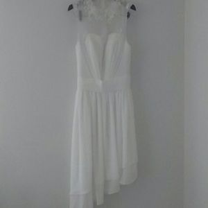 Jennifer Lopez White dress