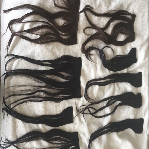 Hair Extensions. 2 sets Blk 7pc and dark brwn 2pc