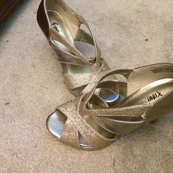 Gold heels size 7
