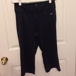 Nike FIT dry yoga pants