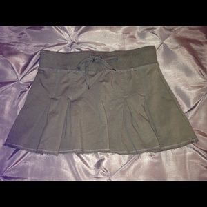 Roxy XS mini skirt