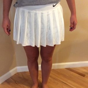 Nike fit dry tennis skirt with shorts