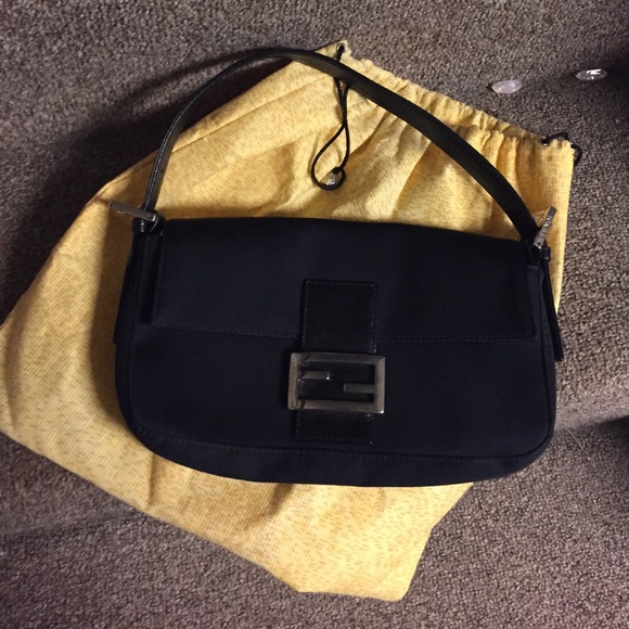 FENDI Handbags - Authentic fendi purse RESERVED