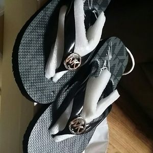 Michael kors sandals