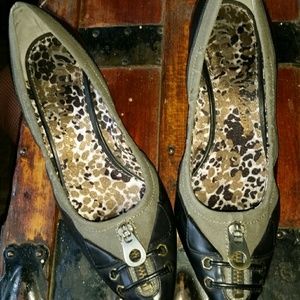 Black with tan pumps