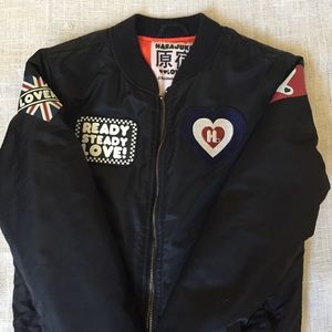 Puffer bomber jacket by Harajuku Lovers. Size M