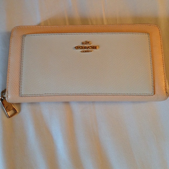 Coach leather wallet