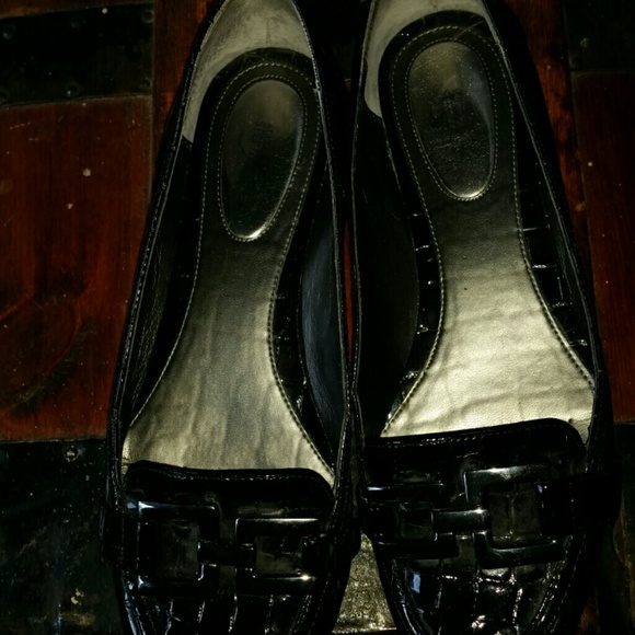 Black loafers - Picture 1 of 2